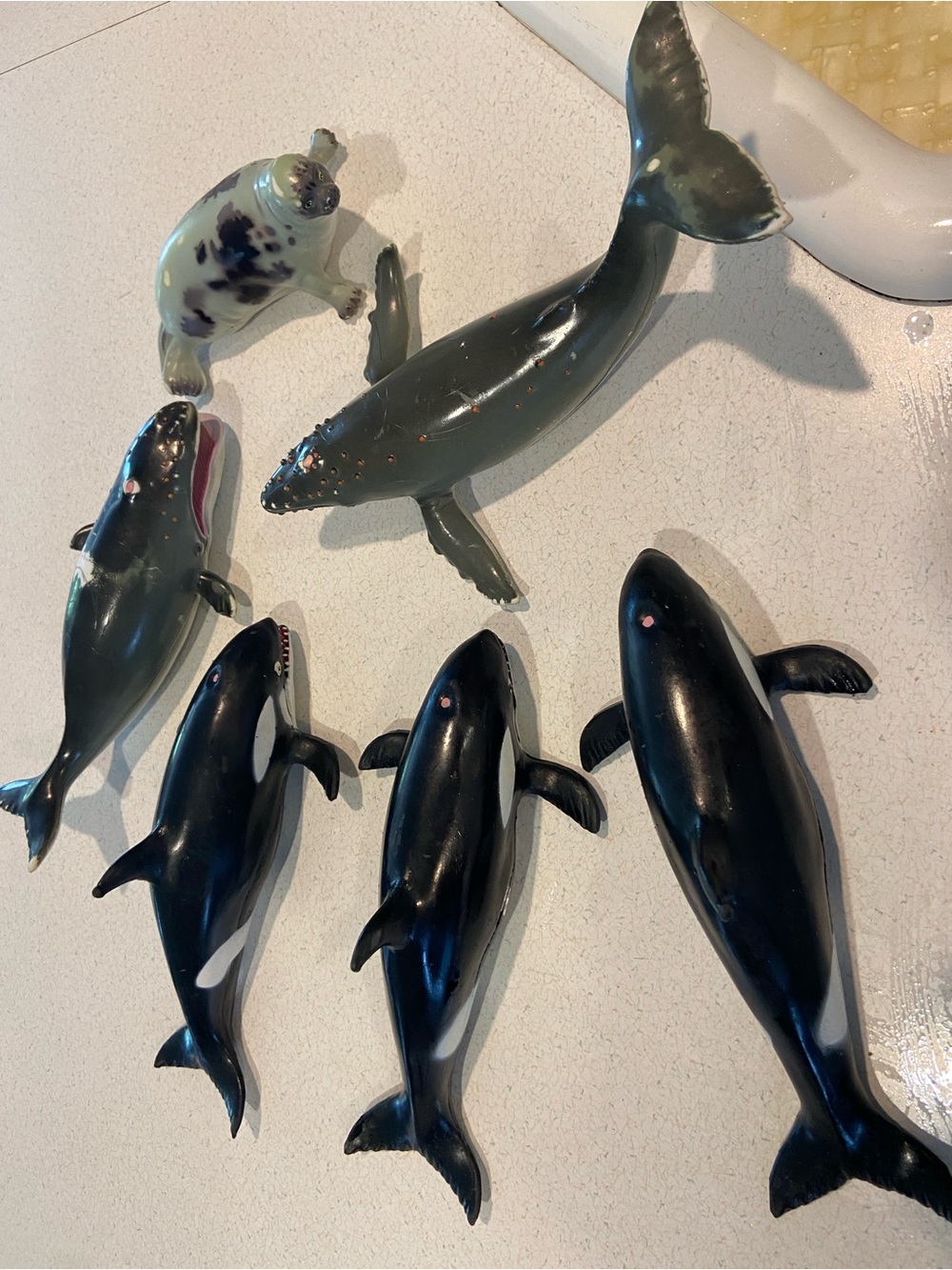 Black Orca and Whale Figurine Set - Decorative Marine Animal Toys